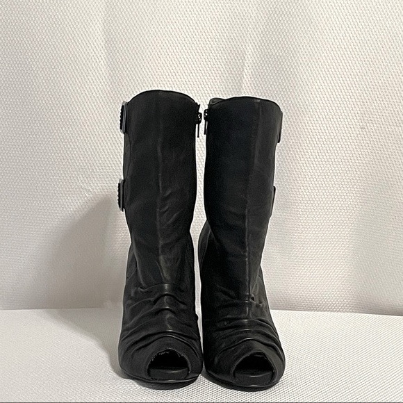 Black leather Chinese Laundry Peep Toe Bootie Size 9 - Picture 3 of 7